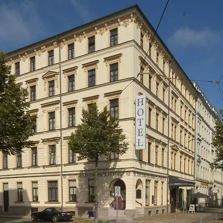 Arena Hotel